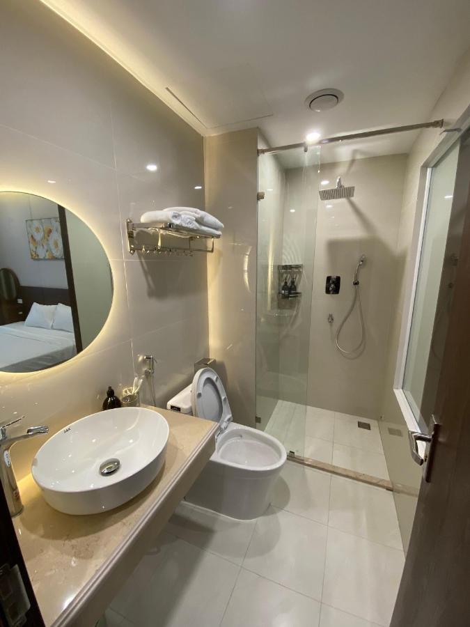 Moonlight Hotel ฮาลอง ภายนอก รูปภาพ